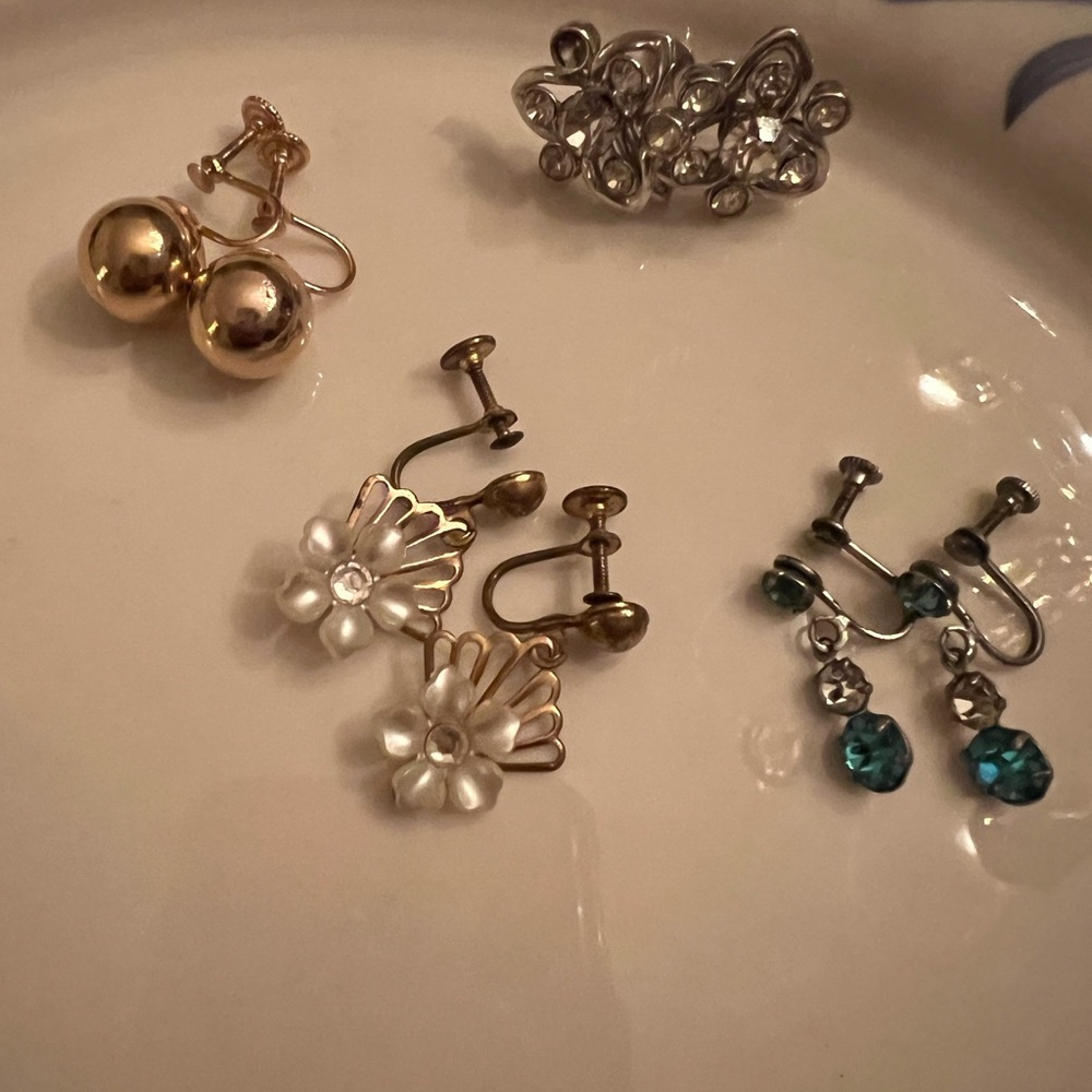 4 pair vintage earrings for non pierced ears